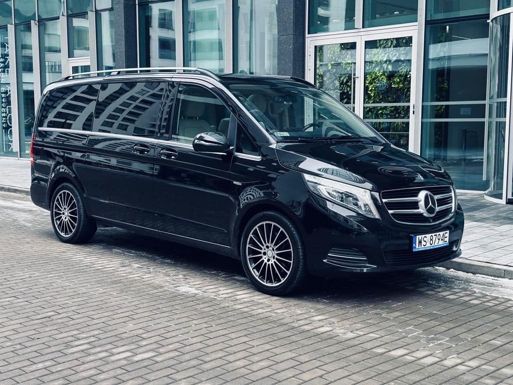 Mercedes V-Class VIP Senzati — view 1