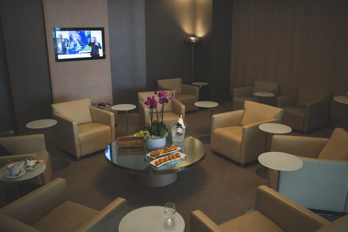 Airport VIP fast track lounge Warsaw